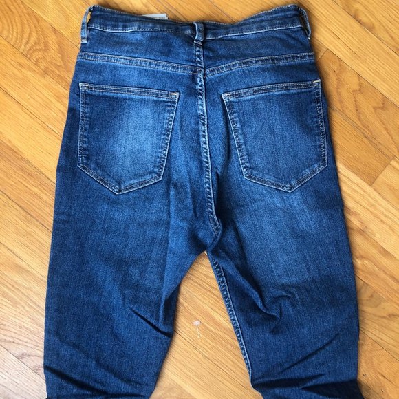 H&M Ripped Jeans - Picture 2 of 2